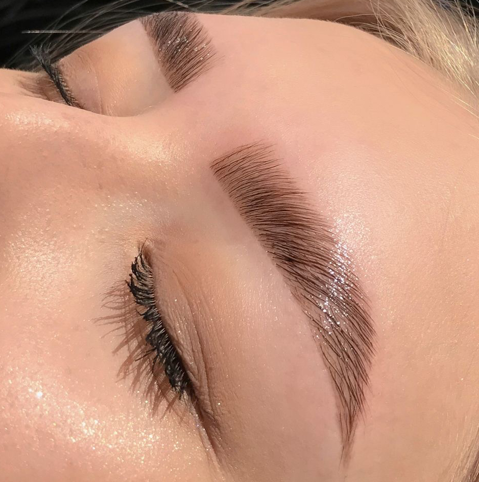 Ламинирование бровей