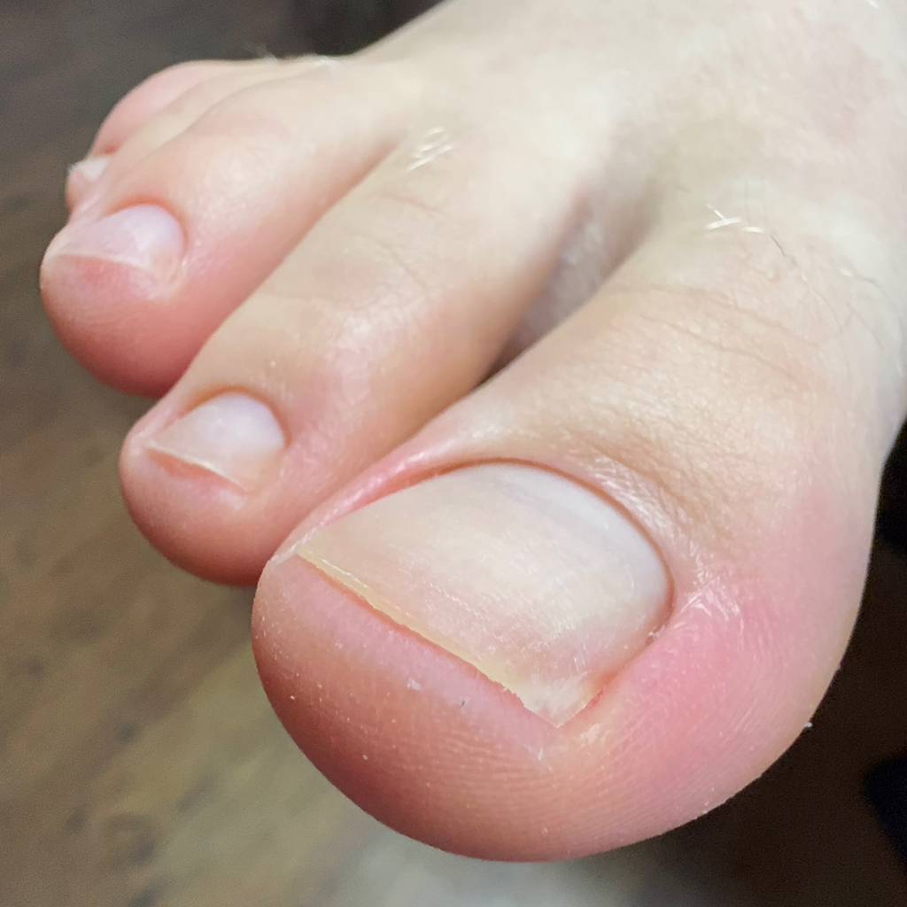 Педикюр без покрытия «обработка пальчиков + стоп»