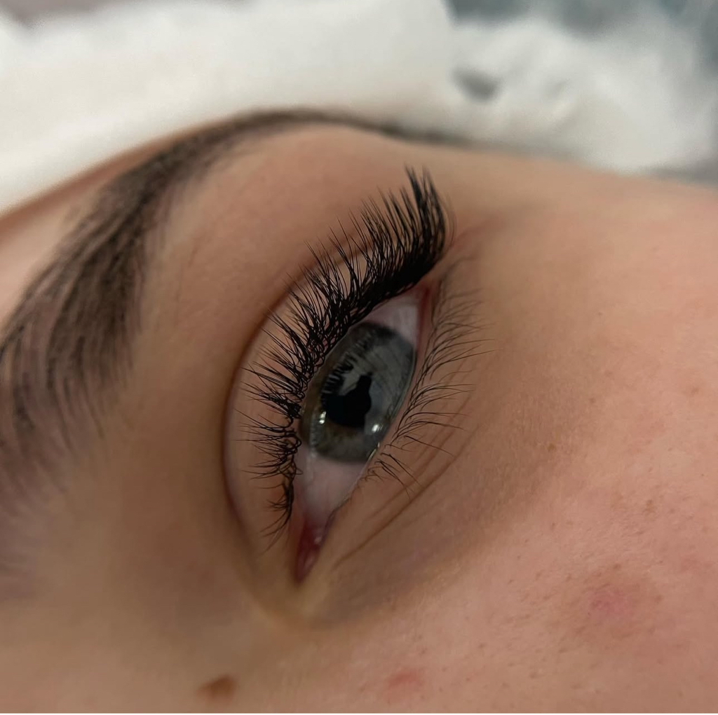 Наращивание 1,5 D объем