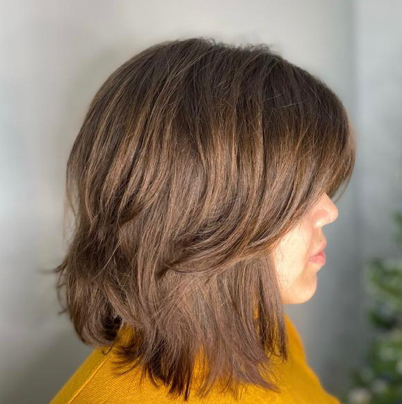 Стрижка средние волосы ( до плеча)