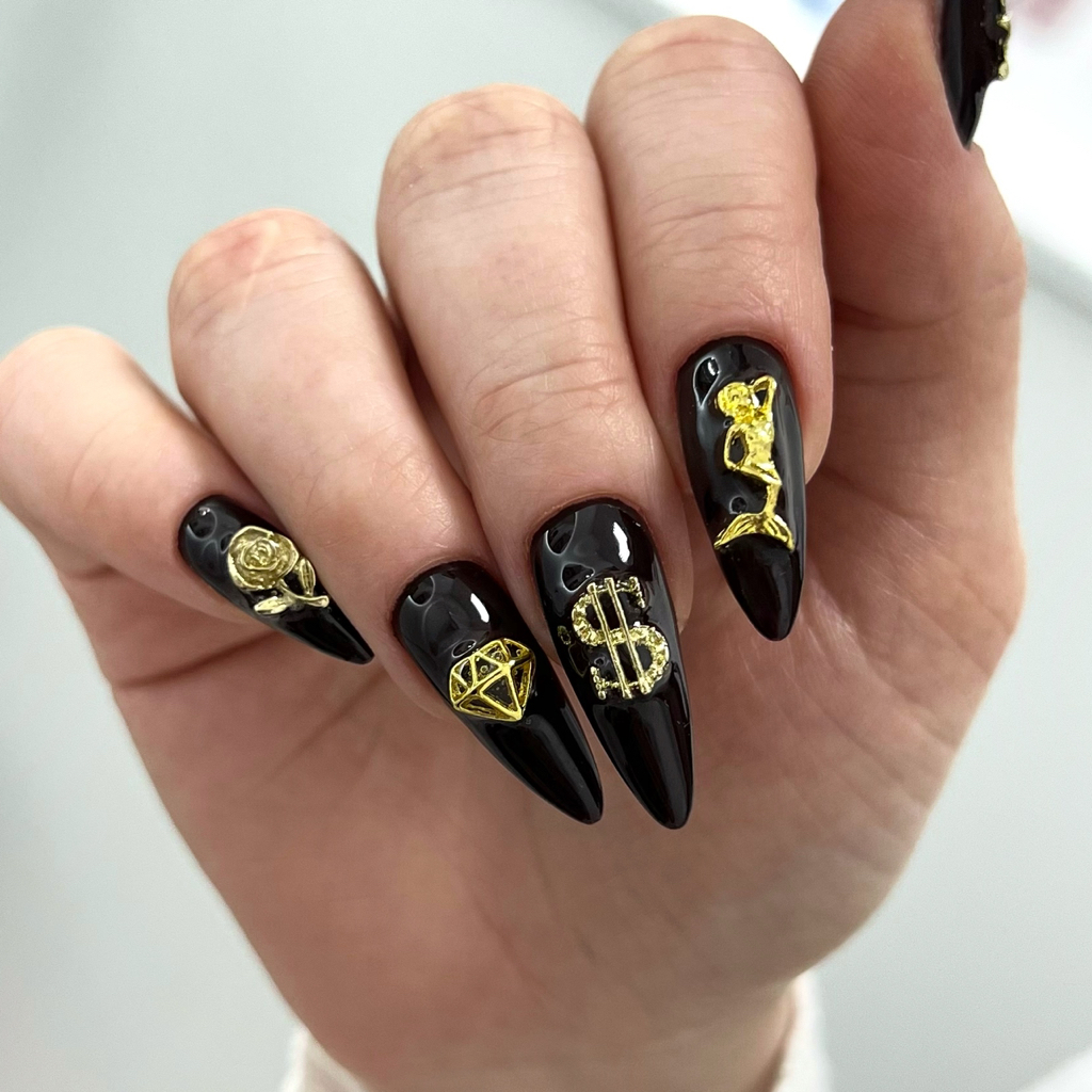 Маникюр с покрытием гель-лак