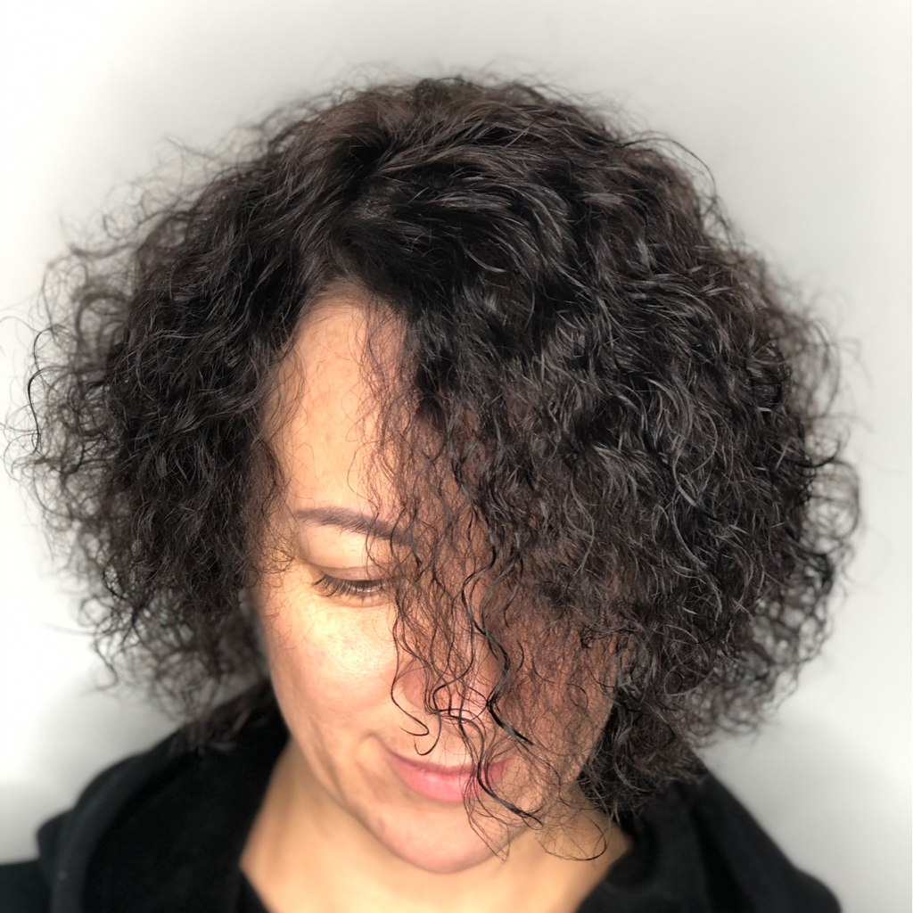 Биозавивка , химическая завивка на средние волосы (до плеч)