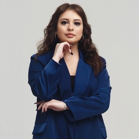 Камбарова Алина