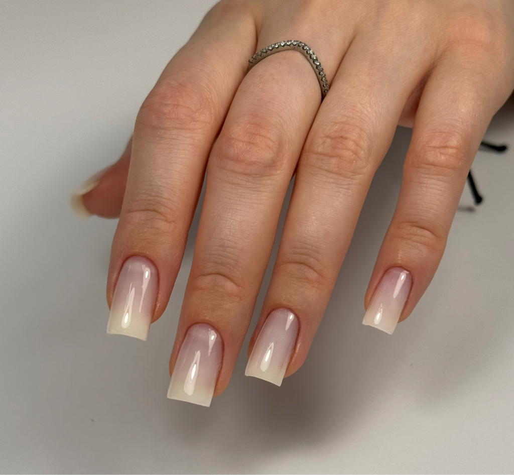 Маникюр с восстановлением архитектуры(четкий квадрат/миндаль)