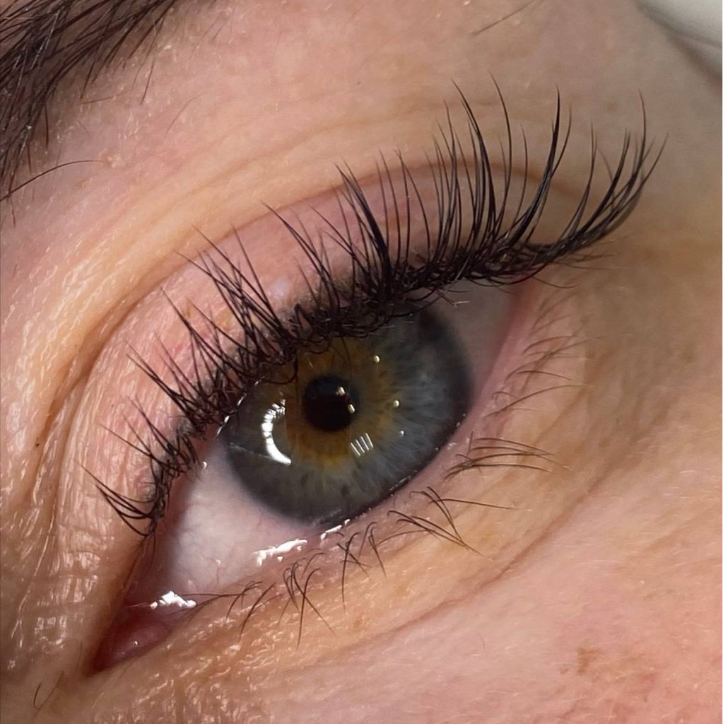 Наращивание ресниц 1,5D