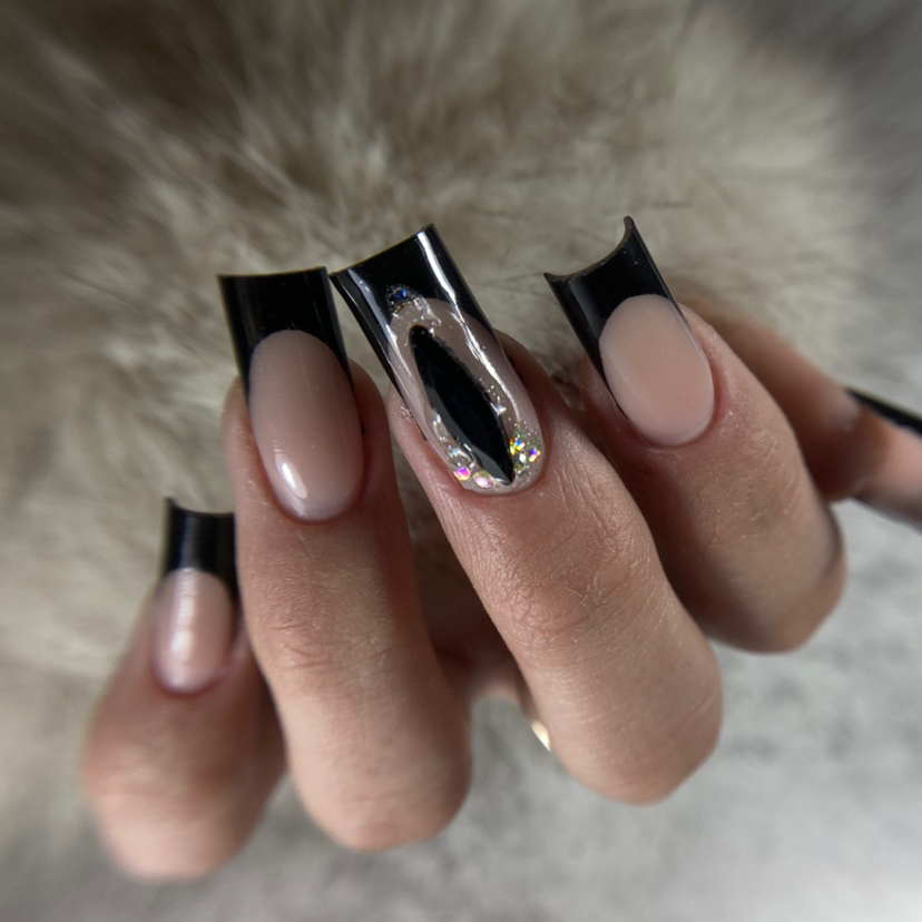 LUX  Снятие+маникюр+коррекция+покрытие с френчем