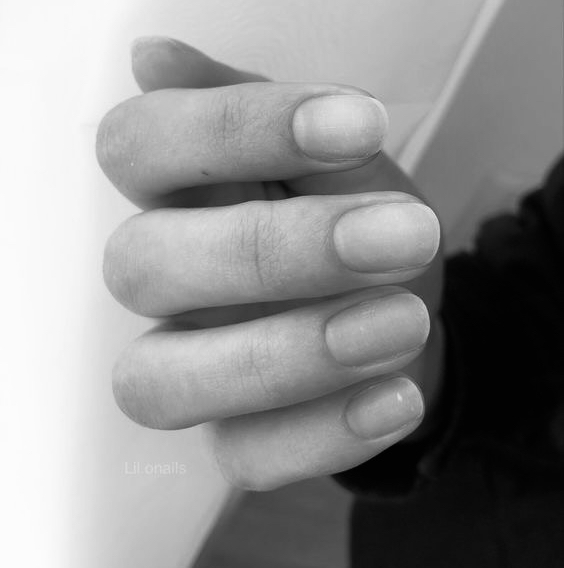 Маникюр без покрытия гель-лаком