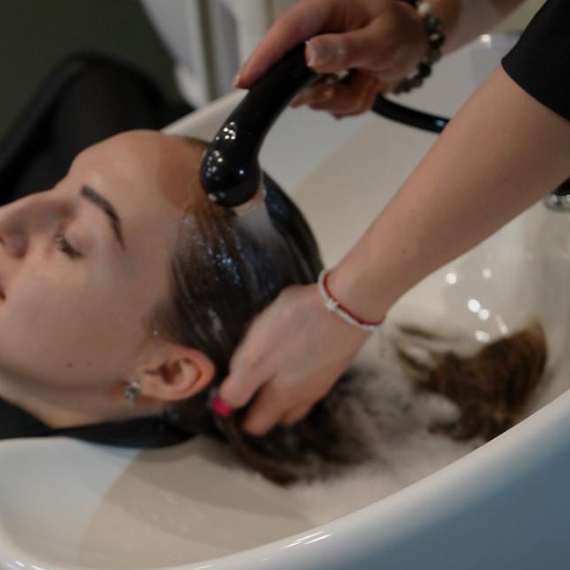 Мытье головы