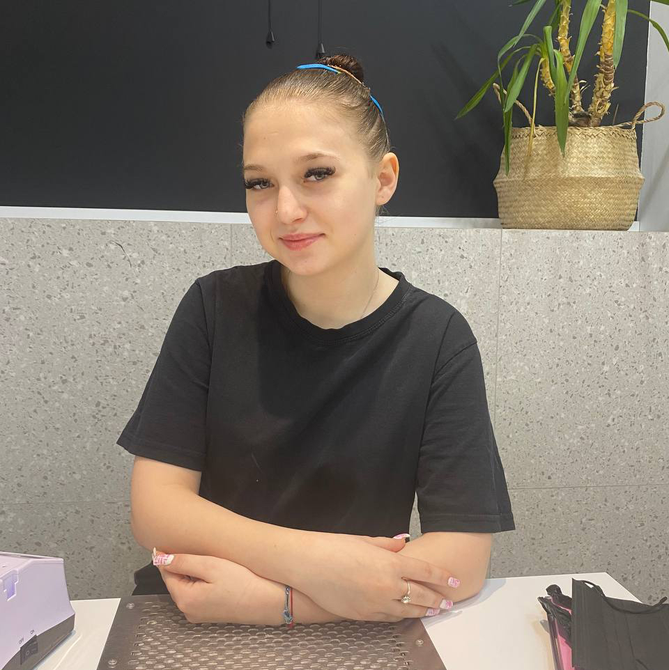 Старший Мастер Алёна