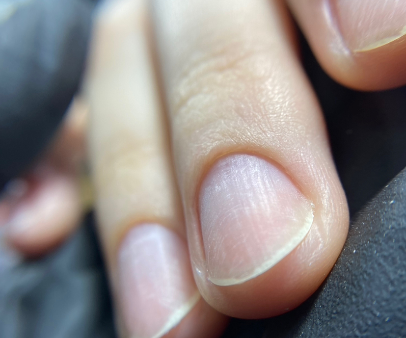 Маникюр без покрытия