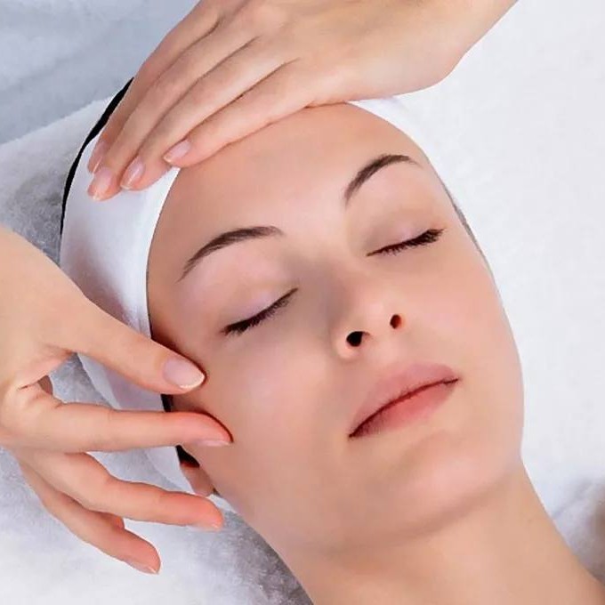 Щипковый массаж лица по Жаке