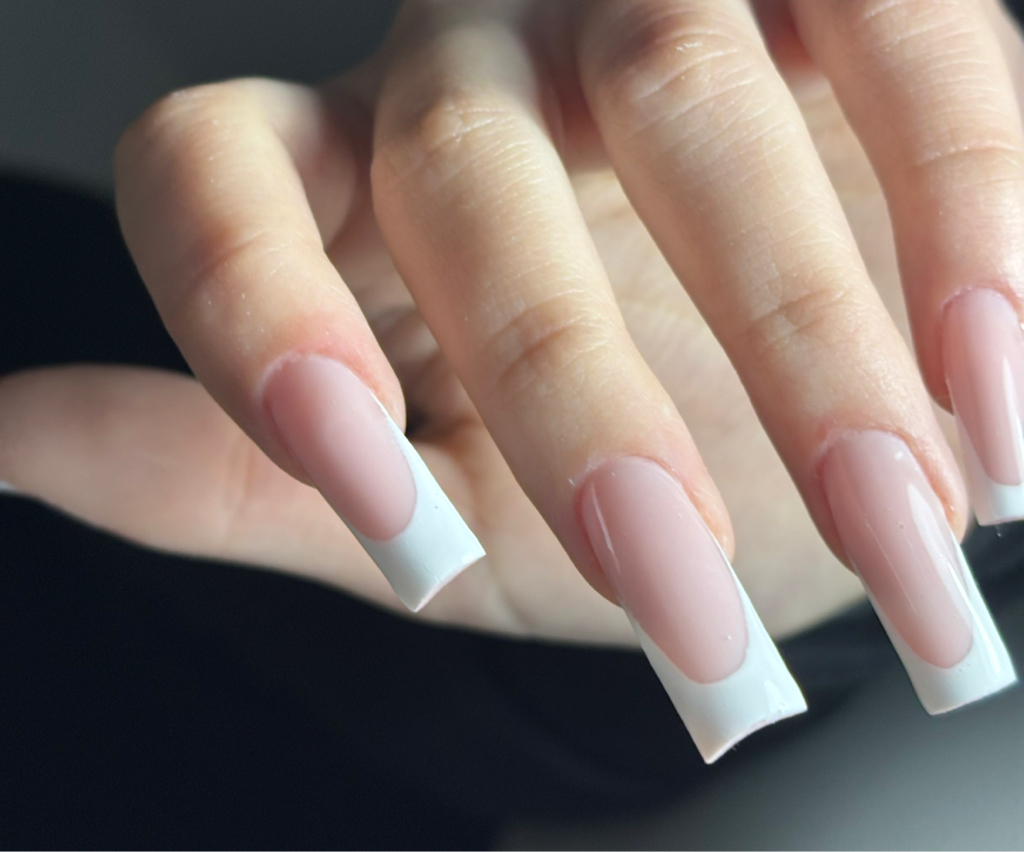 isaikina_nails