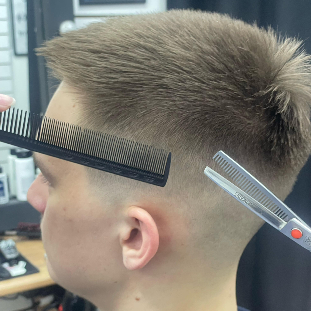 Стрижка мужская (от 8 лет)