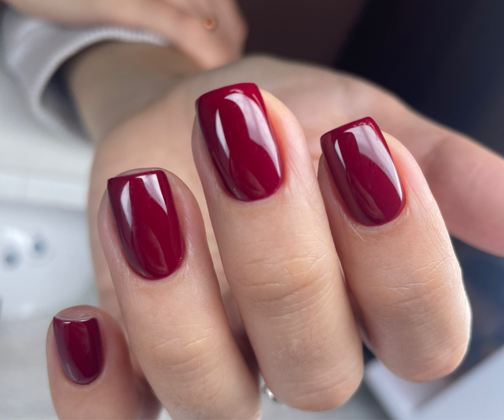 Комплекс МИНИ(снятие+маникюр+однотон- ное покрытие)