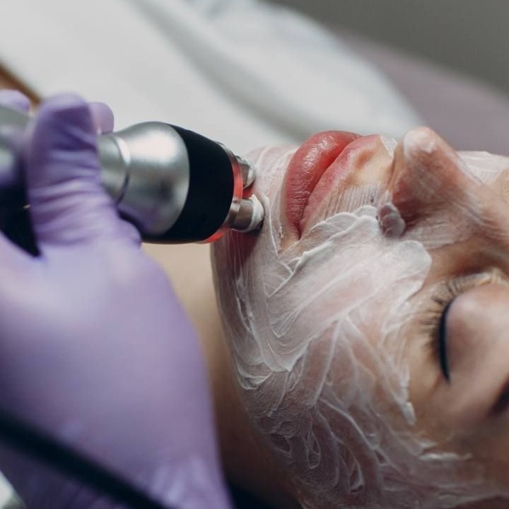 RF лифтинг - зона лиц, шея, декольте