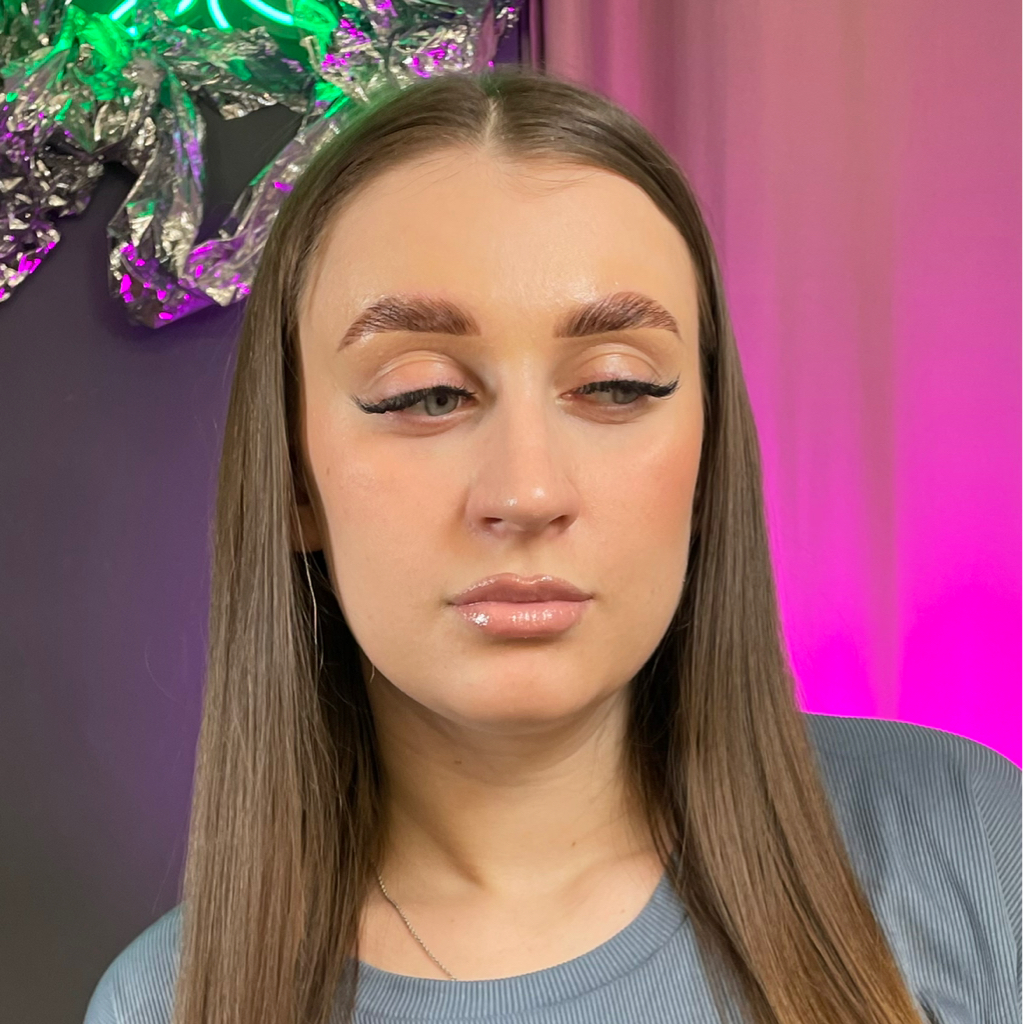 Долговременная укладка (ламинирование)+ коррекция и окрашивание