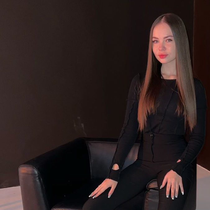 Логвинова Кристина