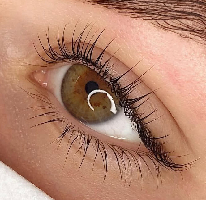 Ламинирование ресниц