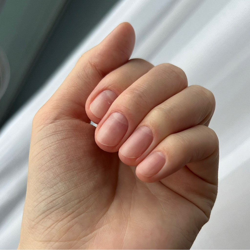 Аппаратный, комбинироаный маникюр