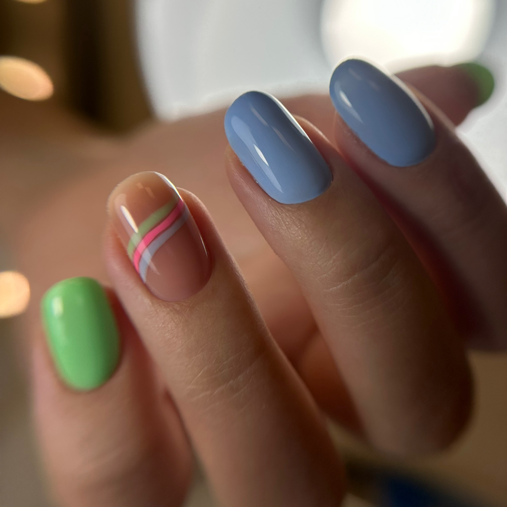 Маникюр с покрытием гель-лак