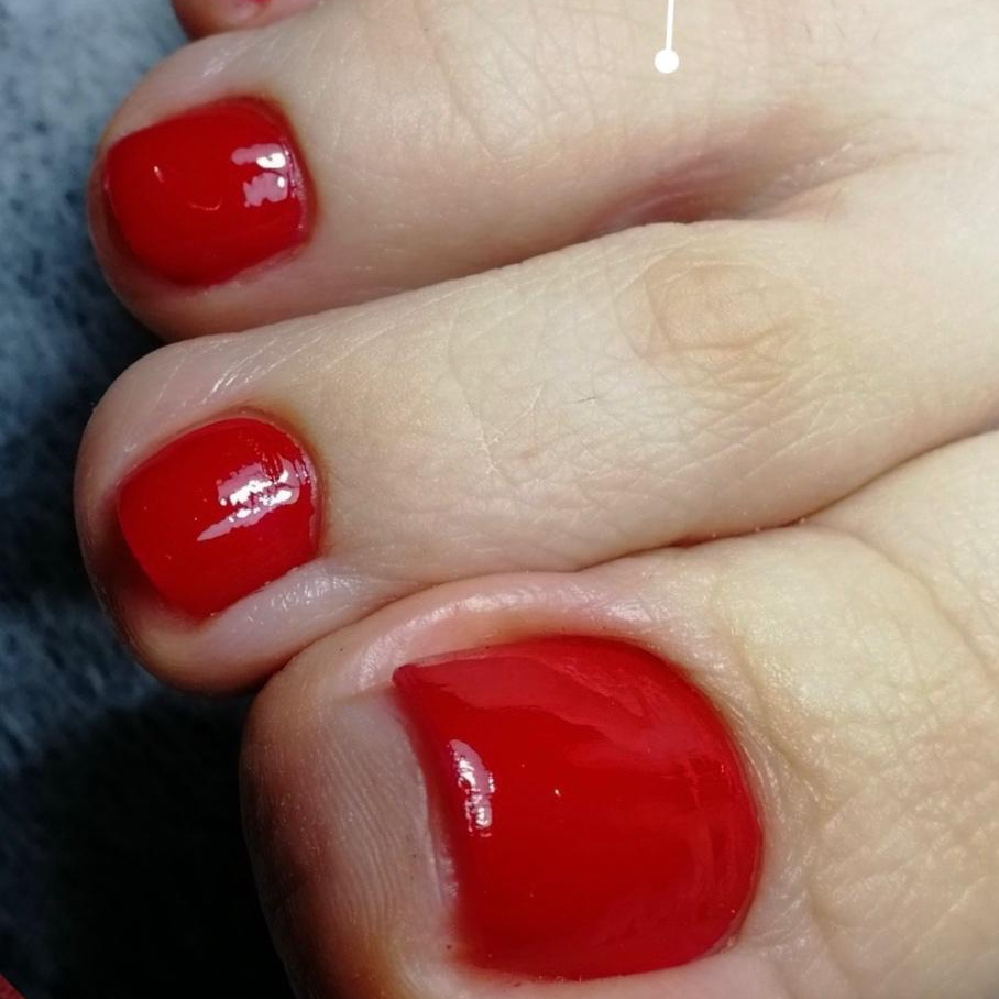 Педикюр + покрытие обычным лаком