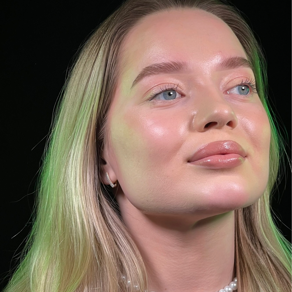 Ламинирование верхних и нижних ресниц + оформление бровей