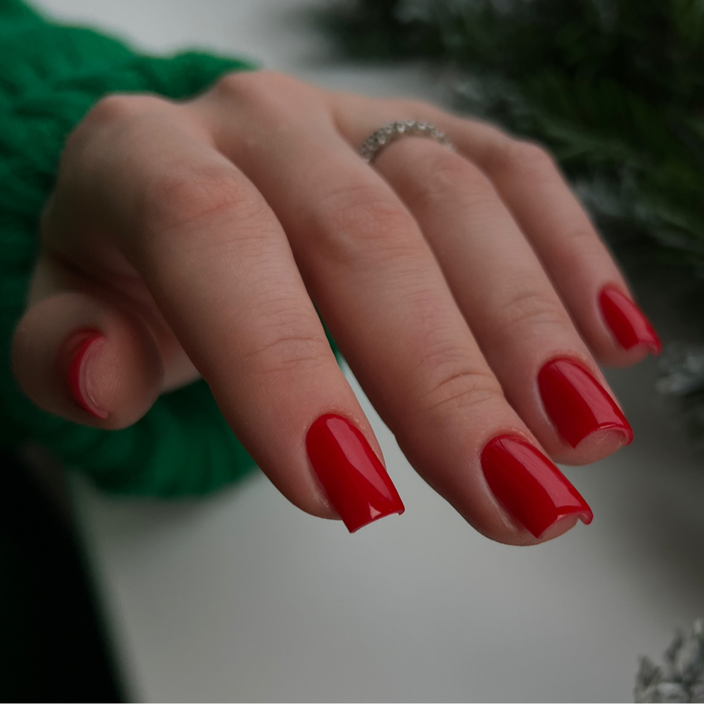 Маникюр короткие S(0-1) однотон и легкий дизайн