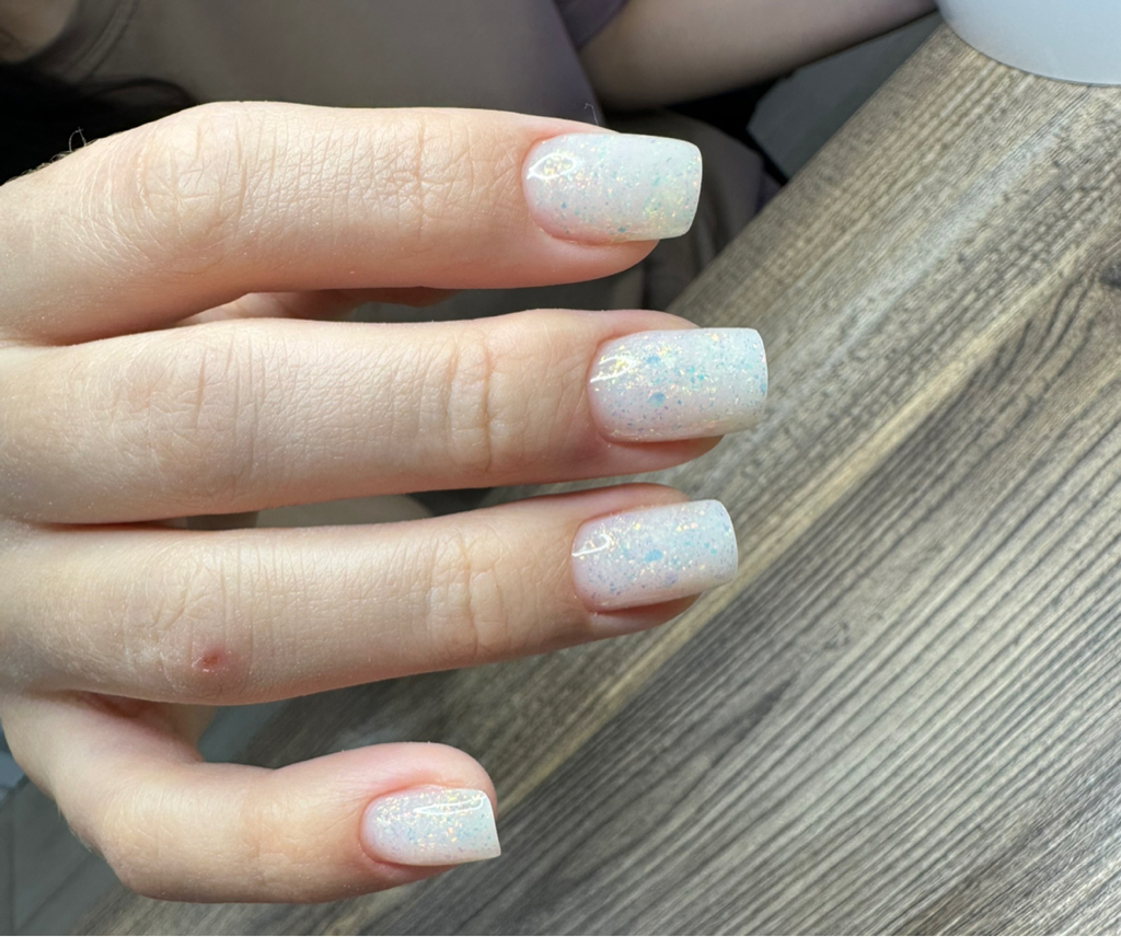 Коррекция ногтей до 4 размера