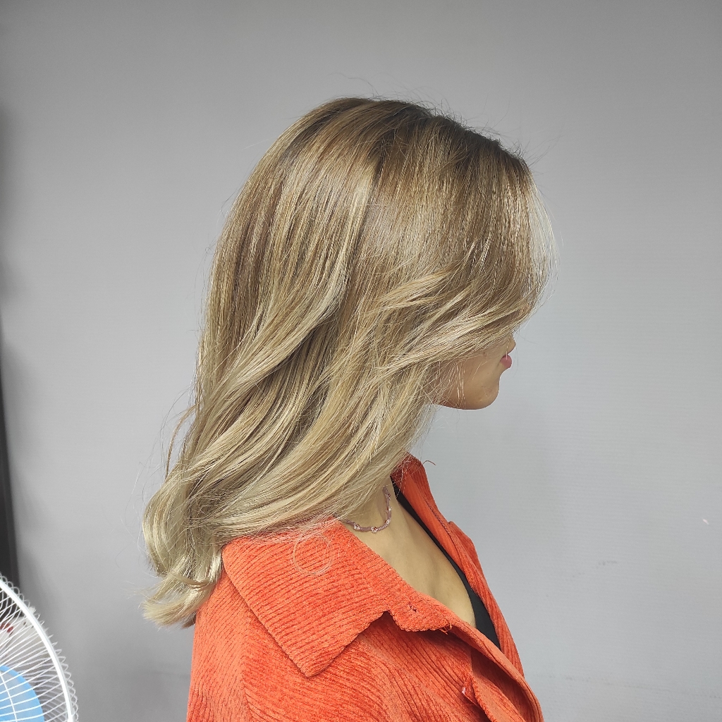 Erayba cложное окрашивание до лопаток