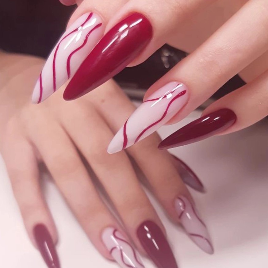 Наращивание ногтей с покрытием