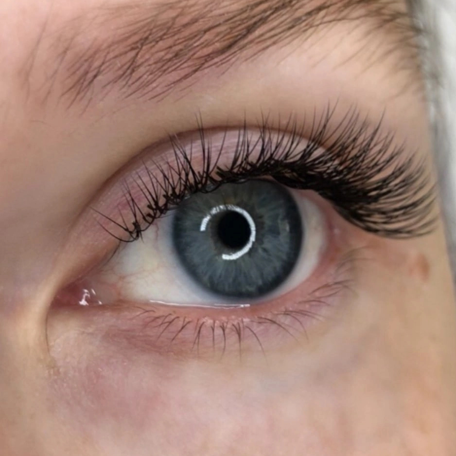 Классическое наращивание ресниц (1D)