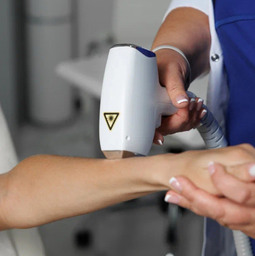 Руки( до локтя)