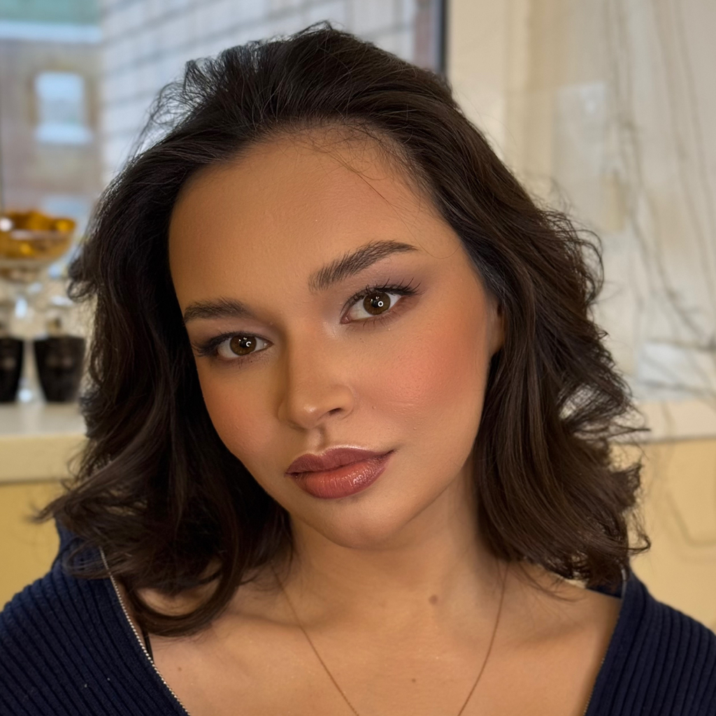 Консультация по подбору макияжа и образа