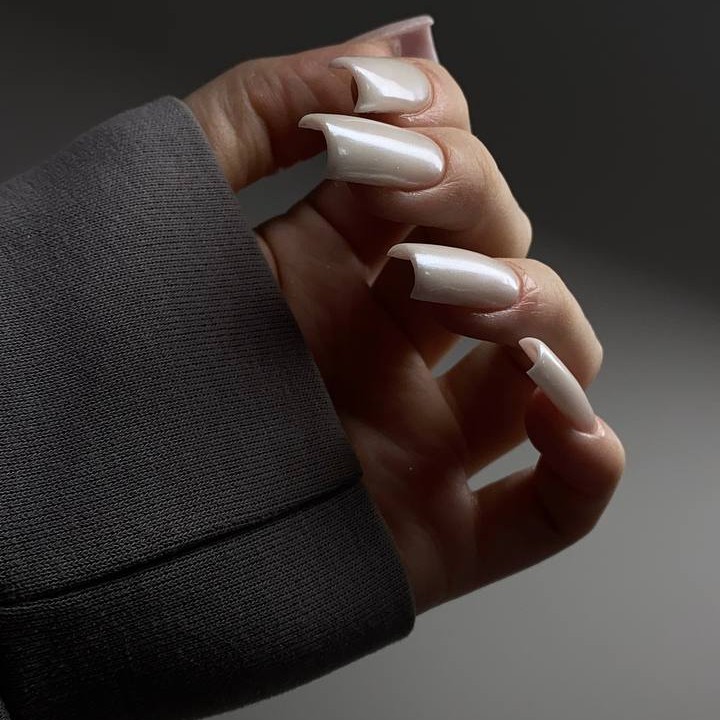 Маникюр с покрытием 