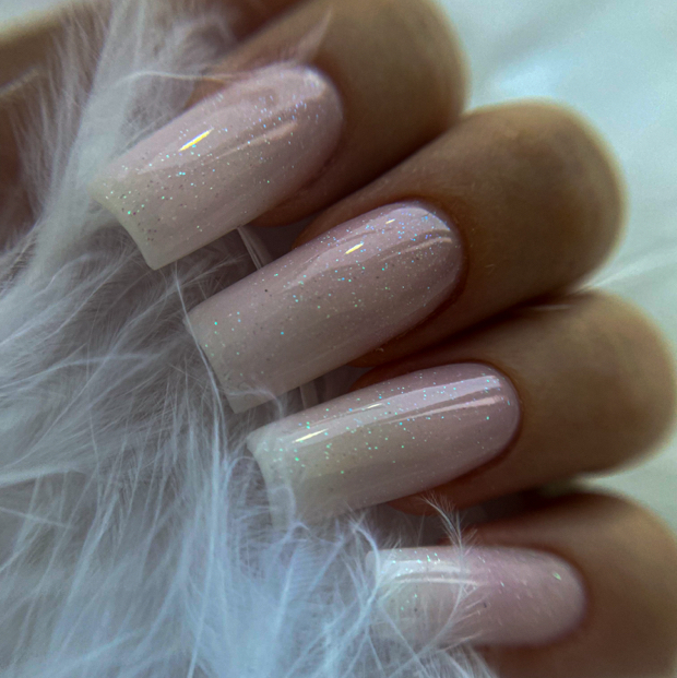 Наращивание ногтей