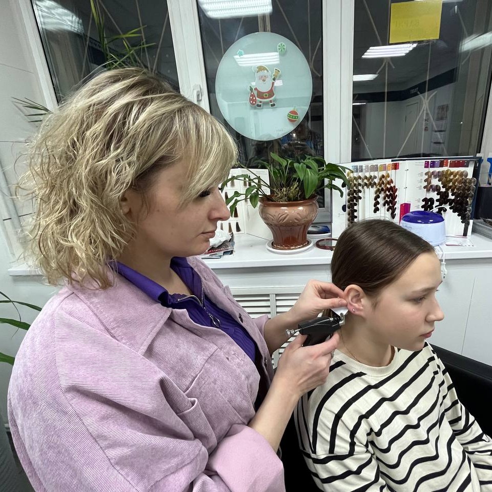 Классический прокол ушей