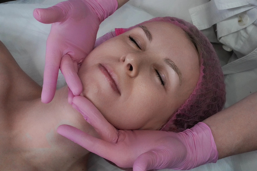 Твое преображение(лицо, шея, декольте) всесезонный пилинг+уход, подбирается индивидуально