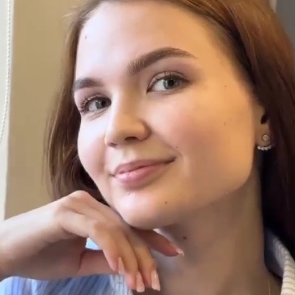 Окрашивание бровей