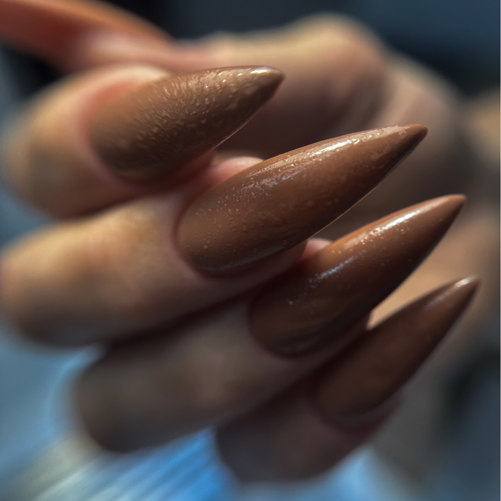 Наращивание ногтей