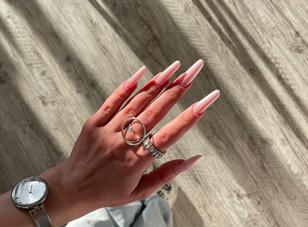 Маникюр с покрытием (коррекция)