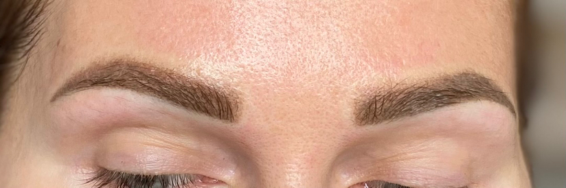 Татуаж бровей