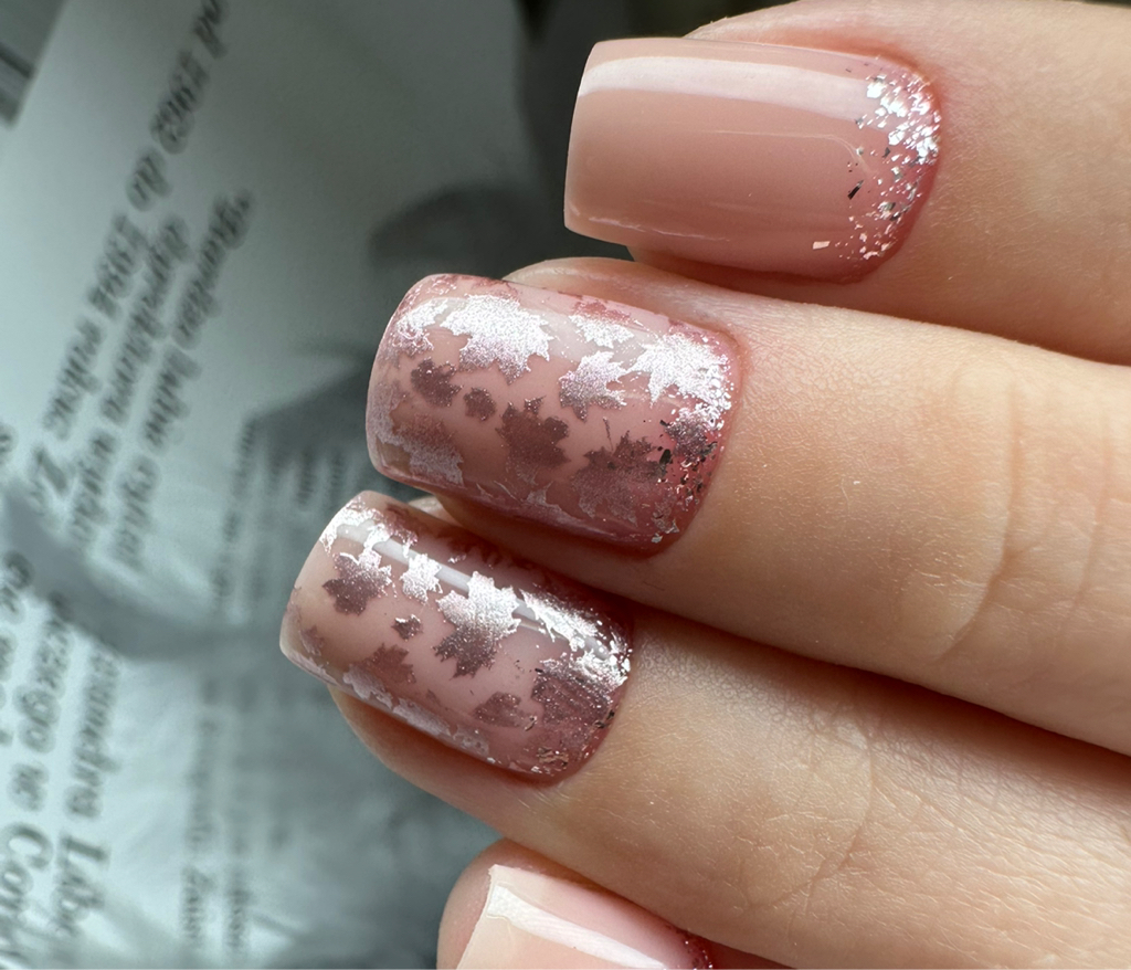 Маникюр с укреплением ногтевой пластины