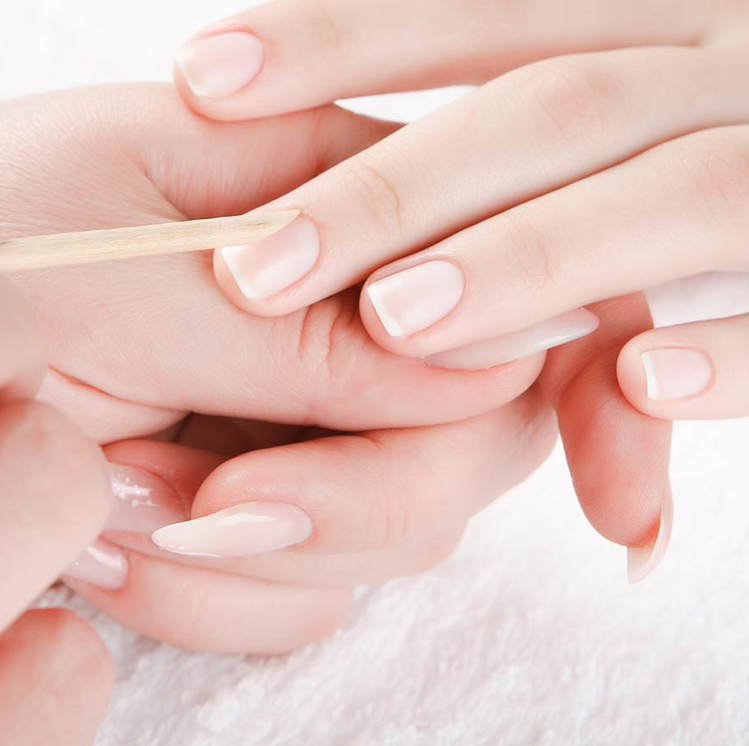 Детский маникюр (до 10 лет) без покрытия