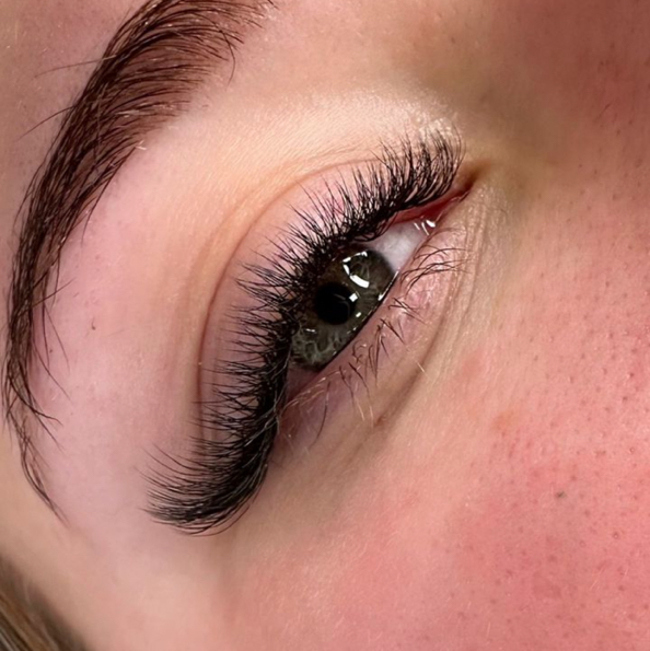 Наращивание ресниц3D