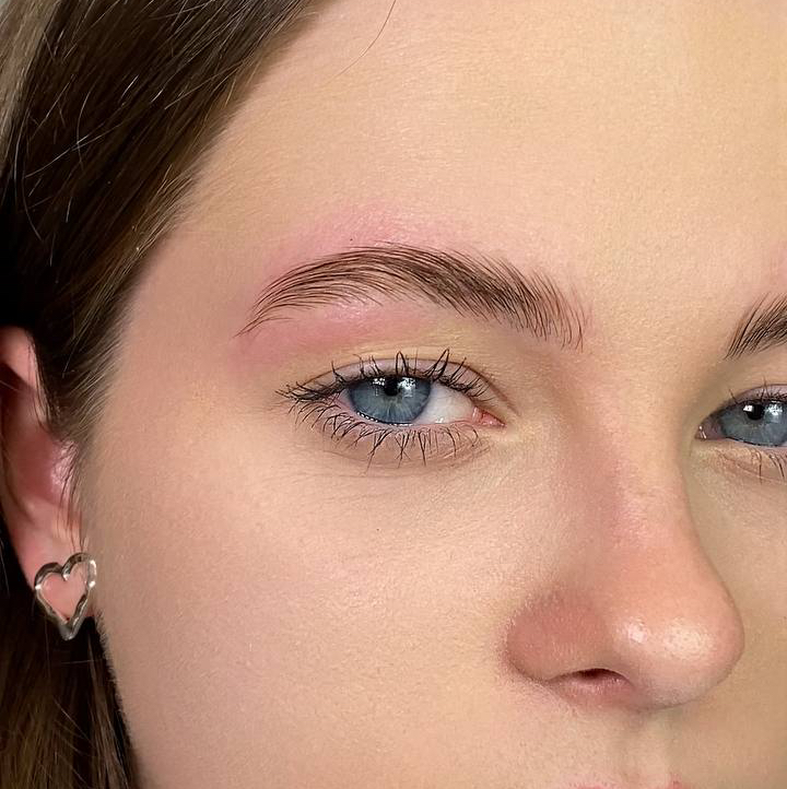 Коррекция, прореживание бровей