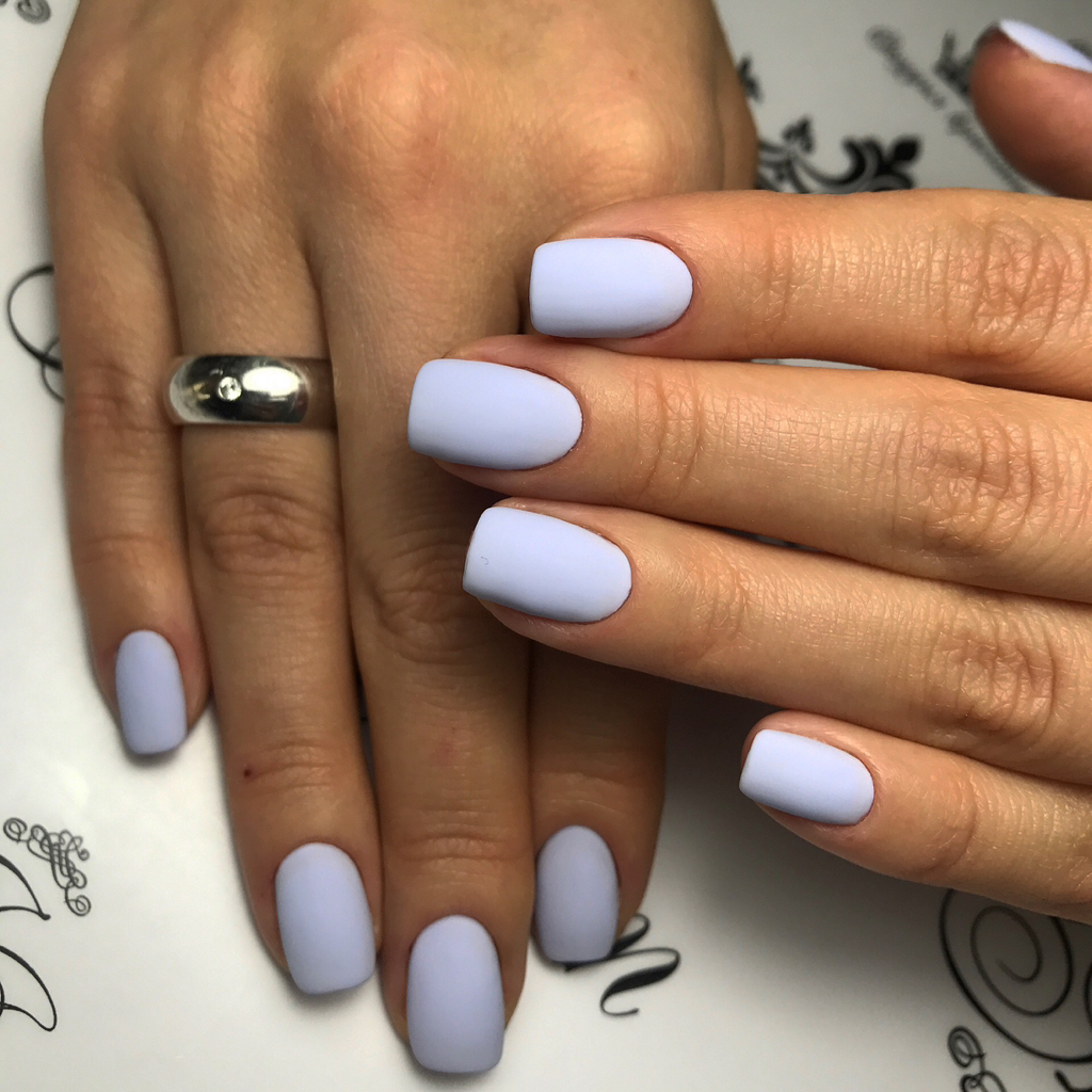 Маникюр с покрытием