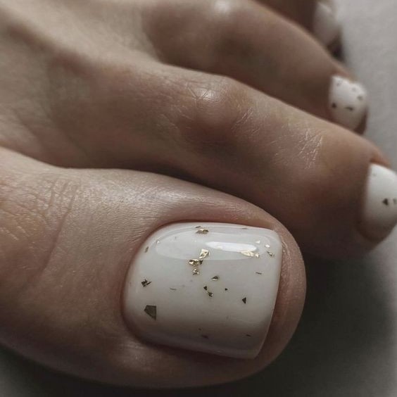 Покрытие гель лаком ножки