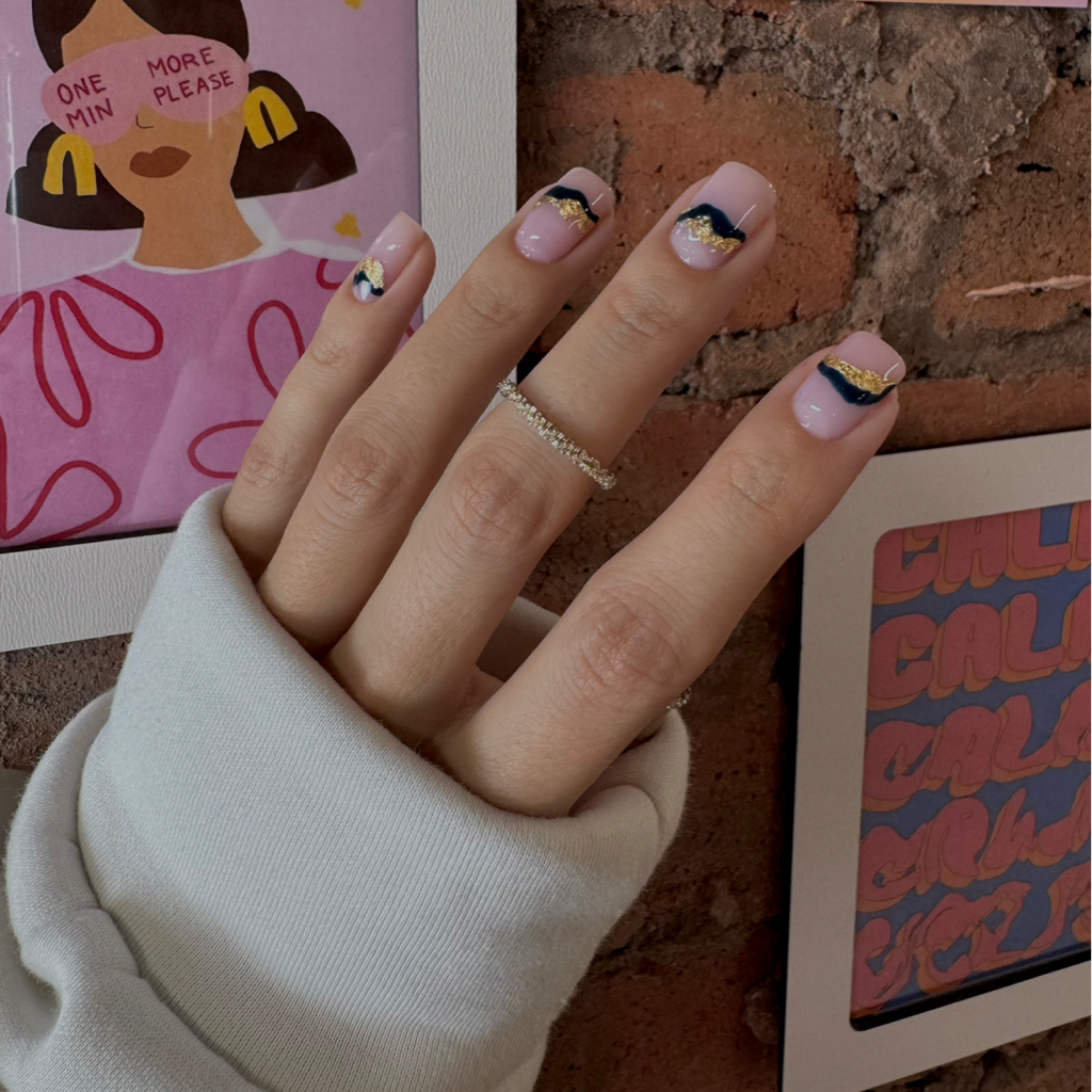 Комплекс: маникюр- покрытие гель лак