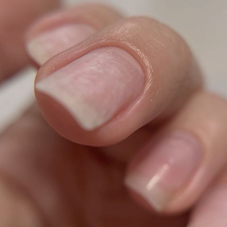 Женский маникюр