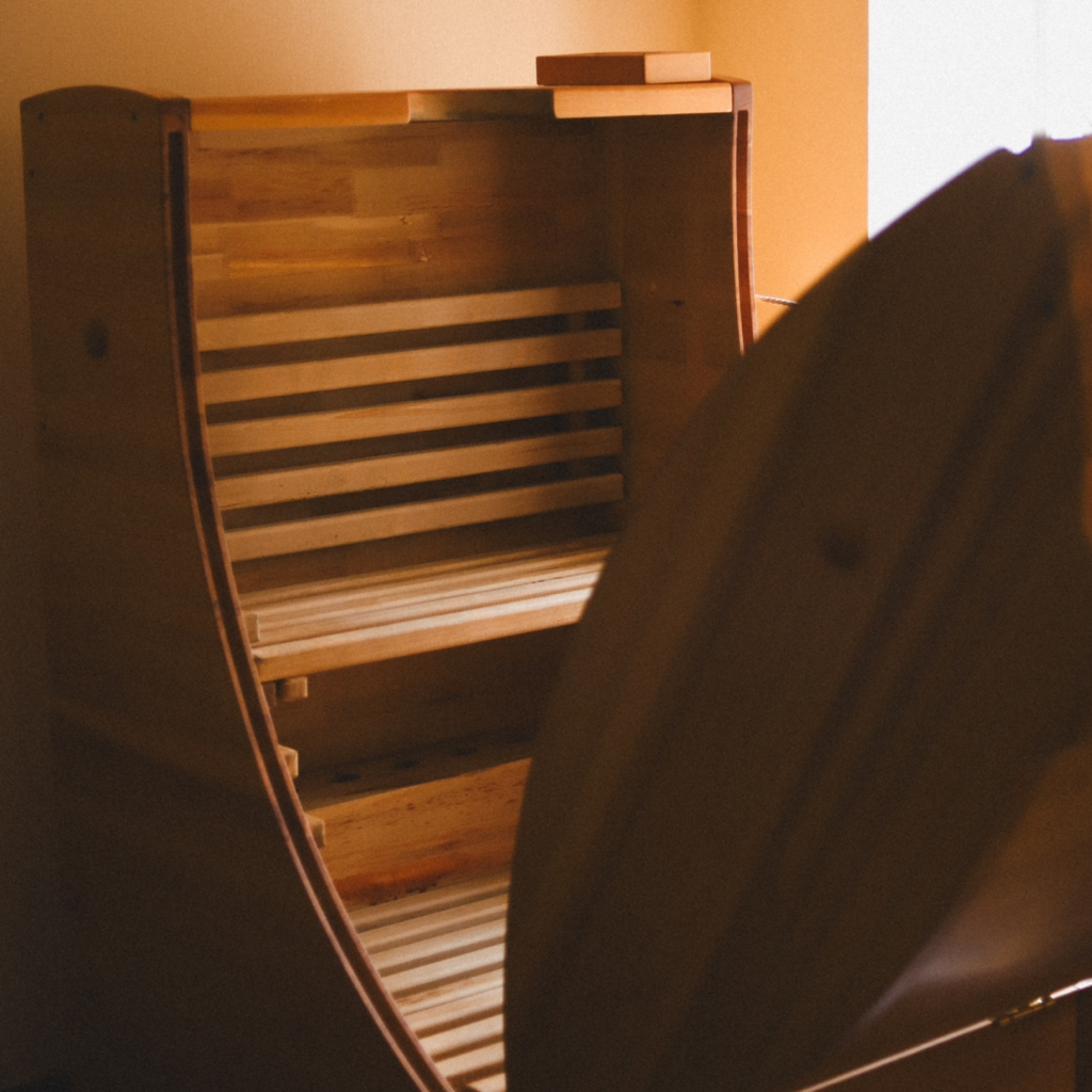 КОМПЛЕКС мини-сауна + массаж всего тела 1 час 30 мин